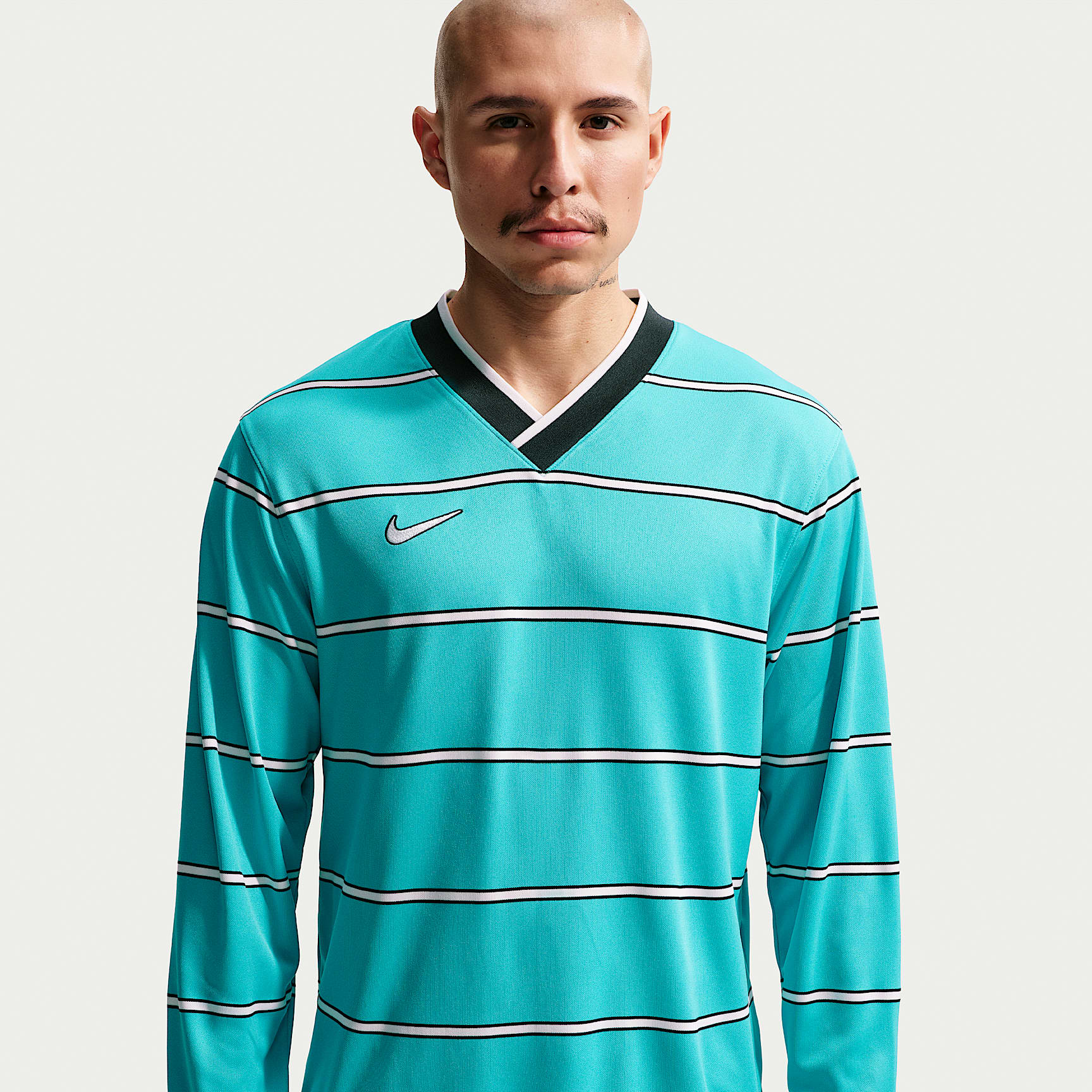 Nike Energy Men's Dri-FIT Soccer Long-Sleeve Football Top. Nike CA
